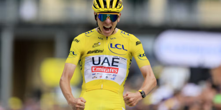 ¡Intratable! Tadej Pogacar gana la etapa 14 y es el líder indiscutible del Tour de Francia; Richard Carapaz asciende en la general