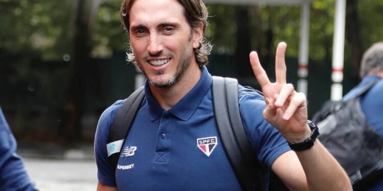 Luis Zubeldía rechazó a la Selección de Ecuador, aseguran en Brasil
